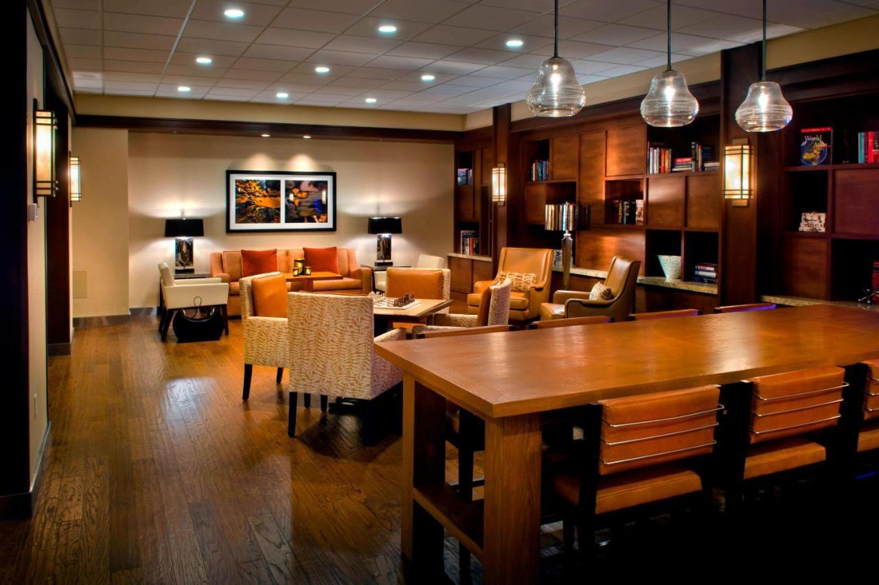 Trumbull Marriott Shelton Bagian luar foto