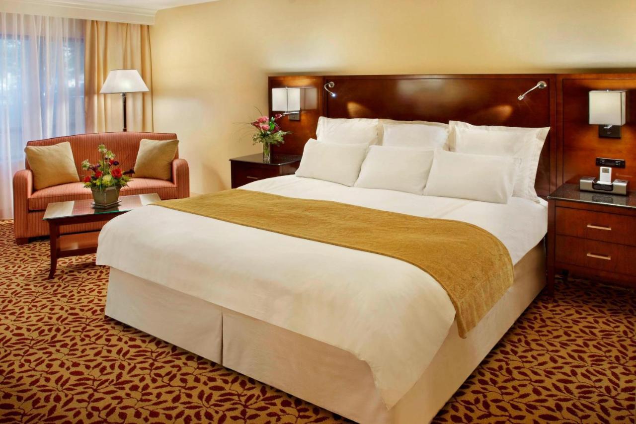 Trumbull Marriott Shelton Bagian luar foto