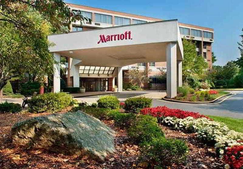 Trumbull Marriott Shelton Bagian luar foto