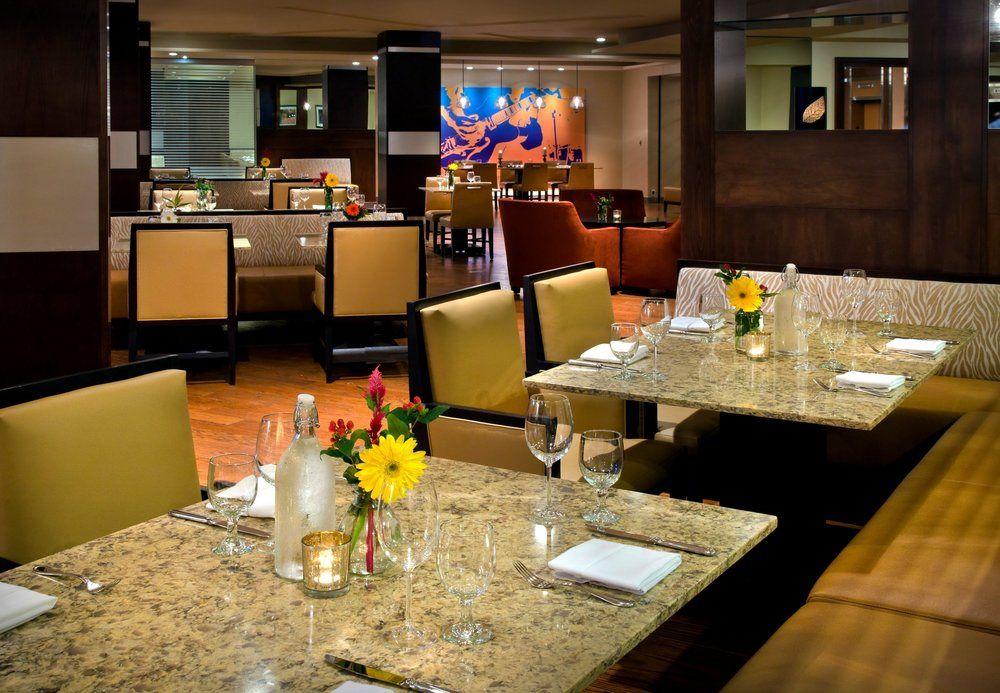 Trumbull Marriott Shelton Bagian luar foto