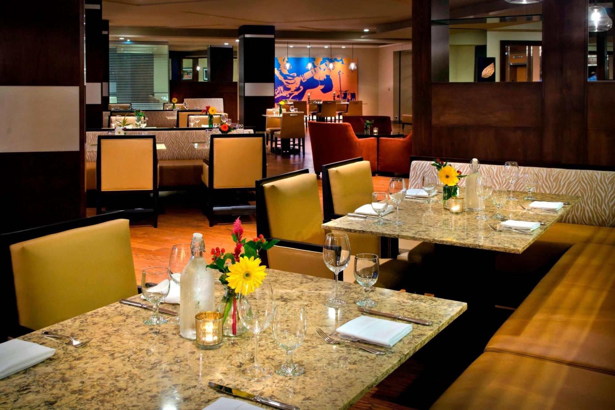Trumbull Marriott Shelton Bagian luar foto