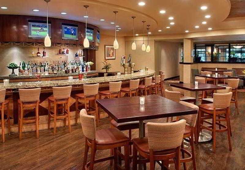 Trumbull Marriott Shelton Restoran foto