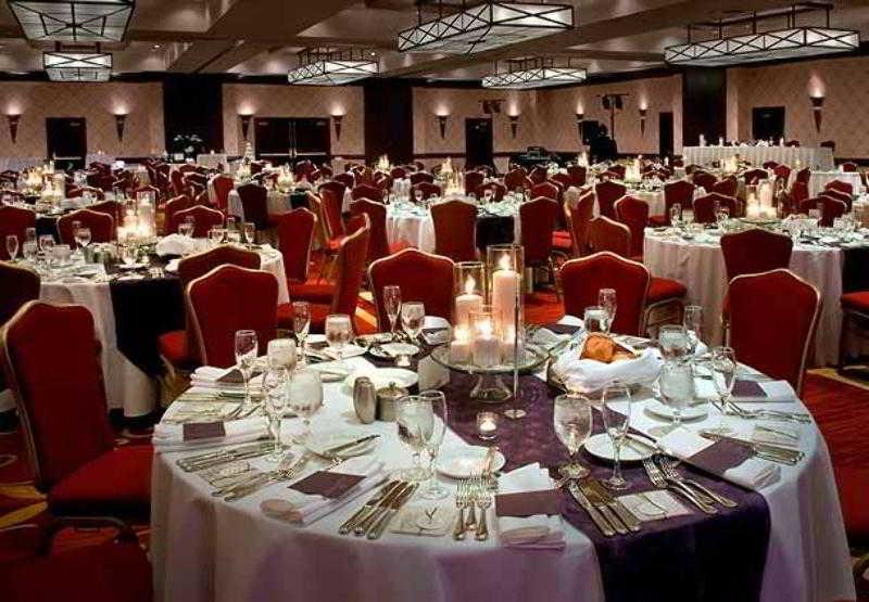 Trumbull Marriott Shelton Restoran foto