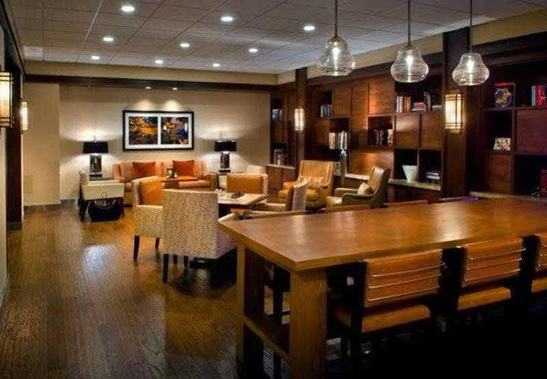 Trumbull Marriott Shelton Bagian luar foto
