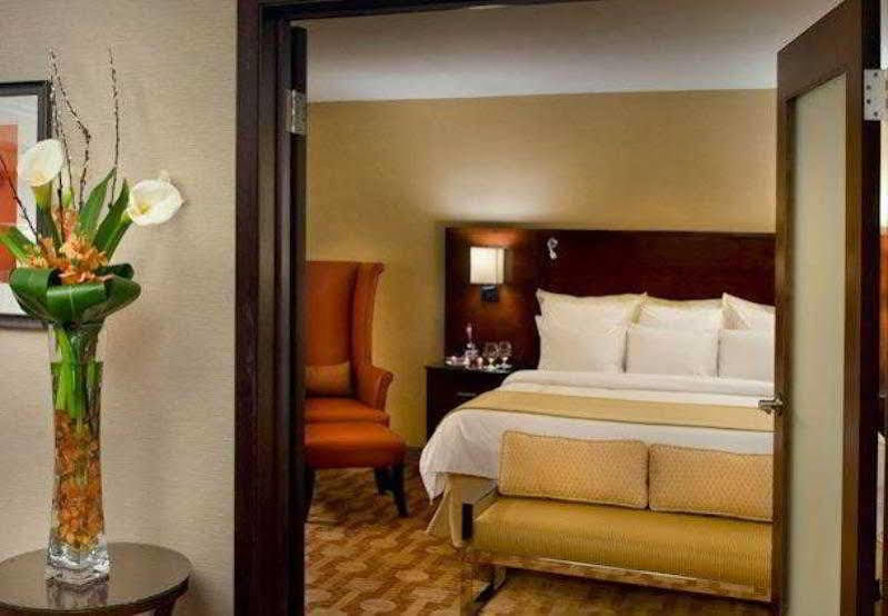 Trumbull Marriott Shelton Bagian luar foto
